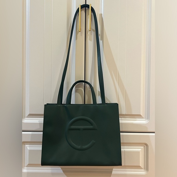 TELFAR Medium Shopping Tote- w/ dust bag. Condition: Excellent - Picture 2 of 9